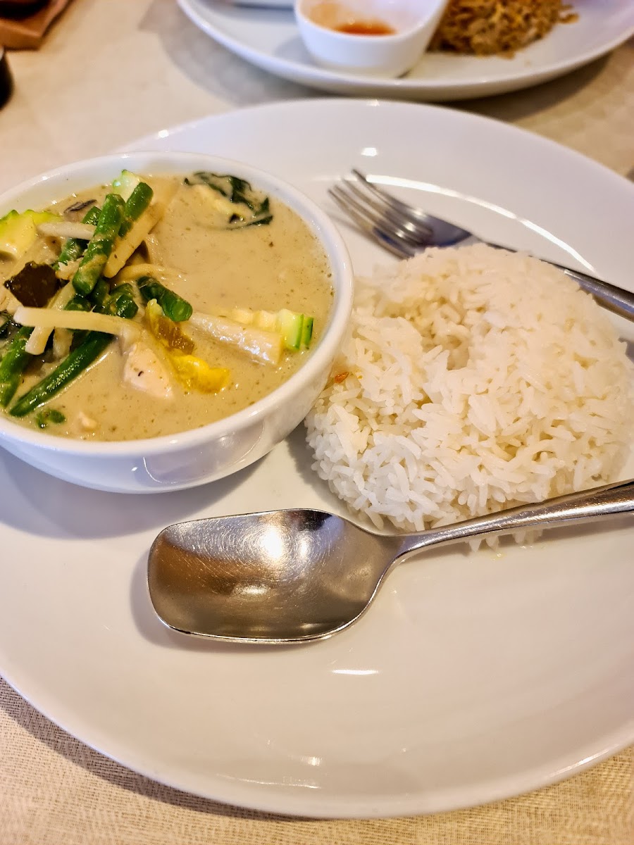 Eat Thai Restaurant Photos 2